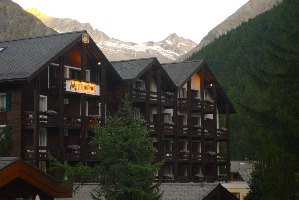 Hotel Metropol Saas-Fee Esterno foto